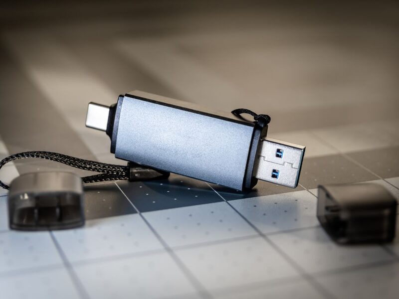 Encrypted USB Flash Drive 64GB